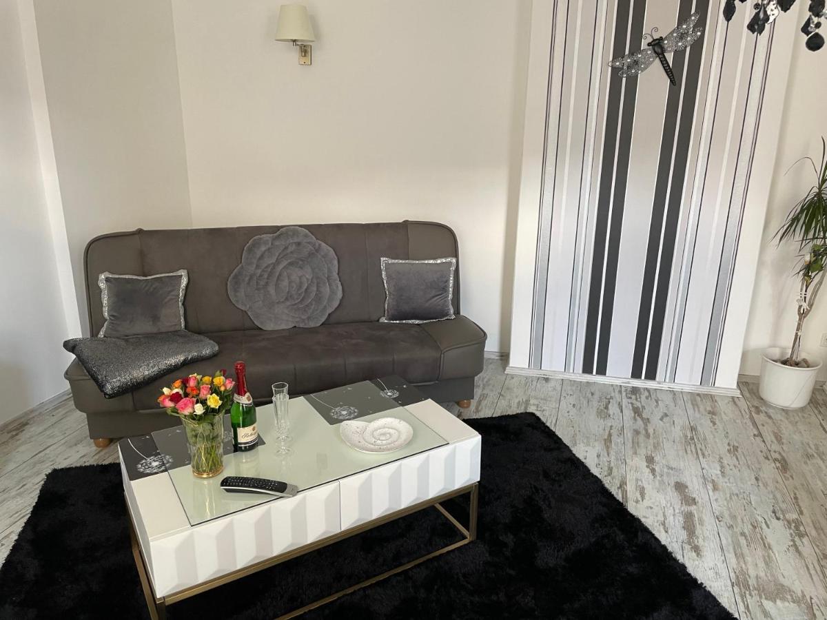 Ferienwohnung Roxana Stadtkern Von Quedlinburg 55Qm Buitenkant foto
