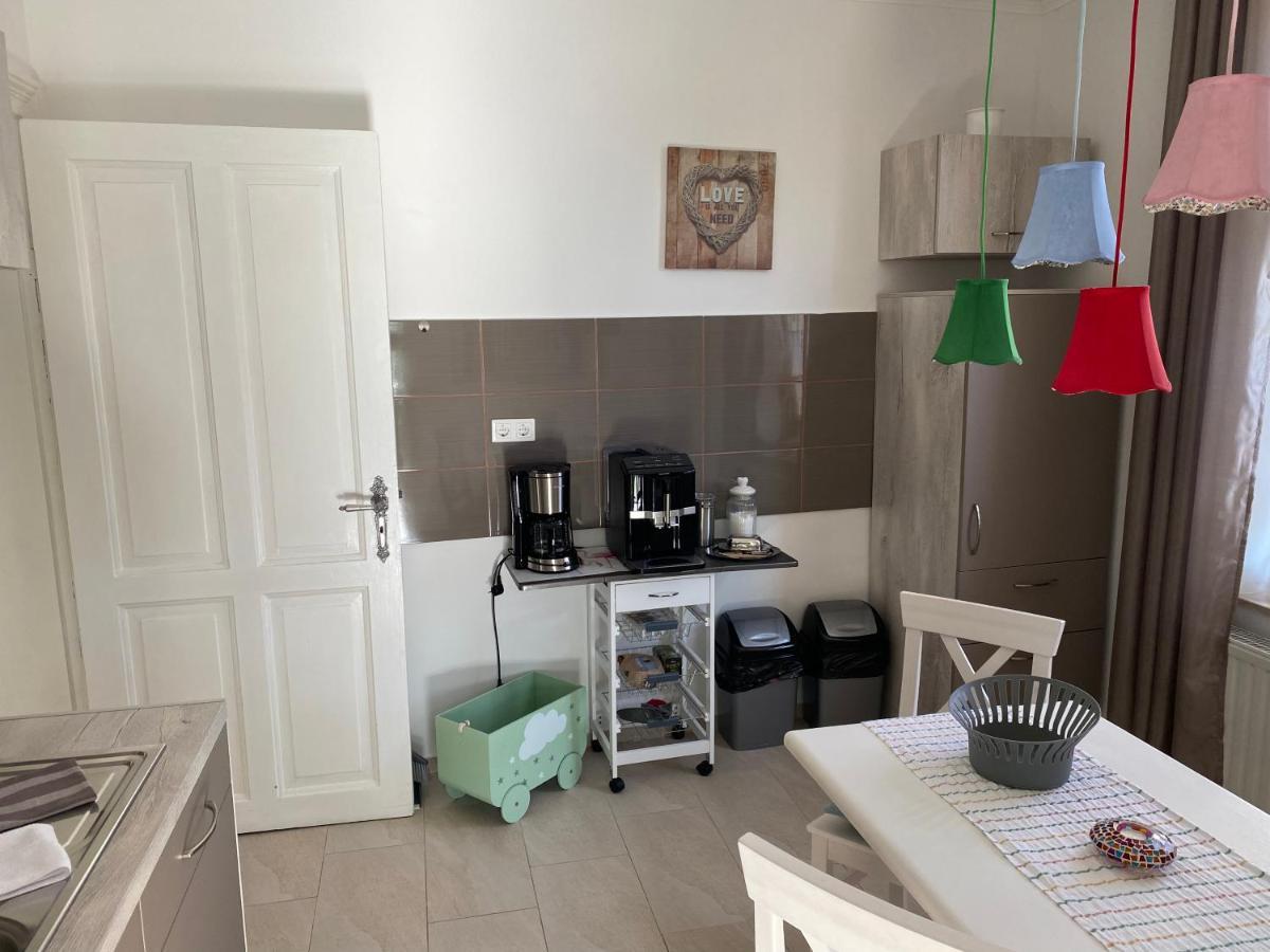 Ferienwohnung Roxana Stadtkern Von Quedlinburg 55Qm Buitenkant foto
